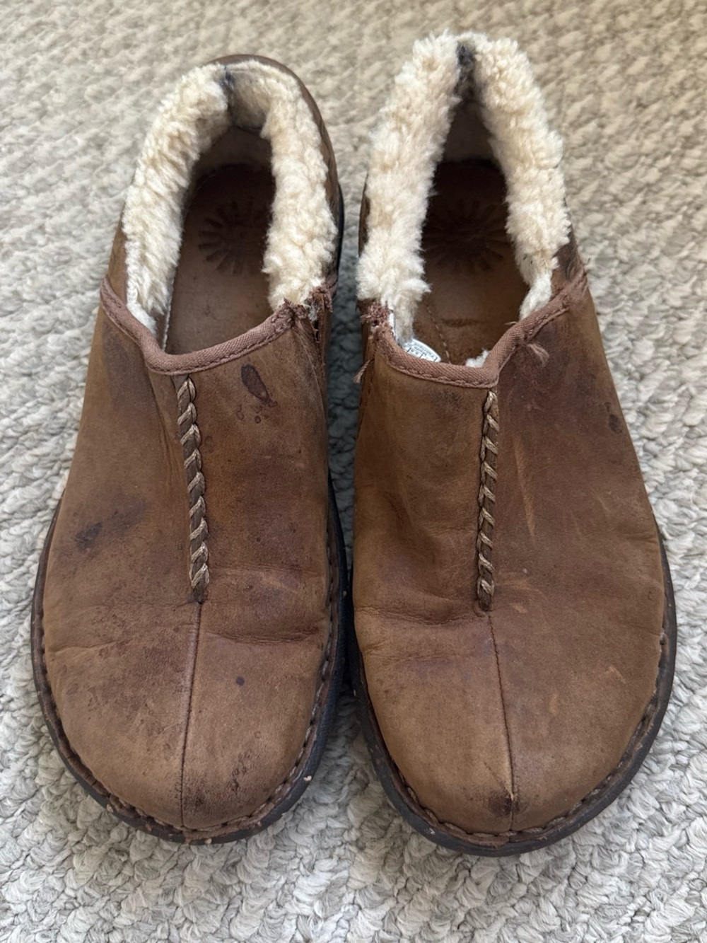 Women’s Uggs Brown Shearling-Lined Slip-On Loafers with Braided Trim Size 7